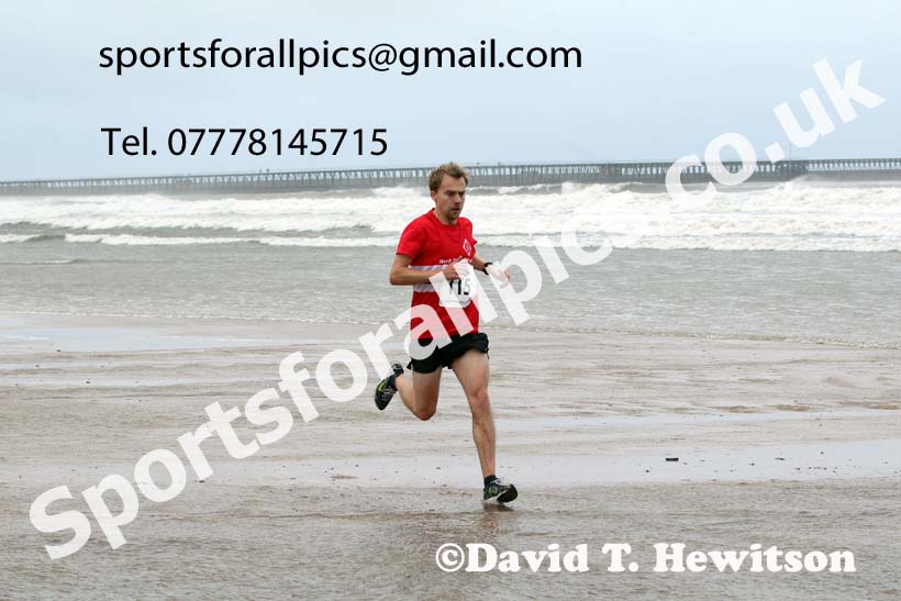 The 2021 Blyth Sands Race, December 5th. Photo: David T. Hewitson/Sports for All Pics